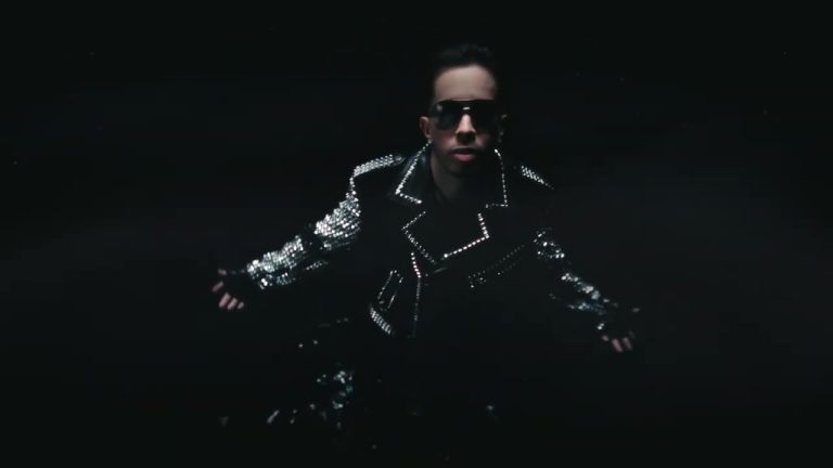 De La Ghetto – NO ES SUFICIENTE (Official Audio)