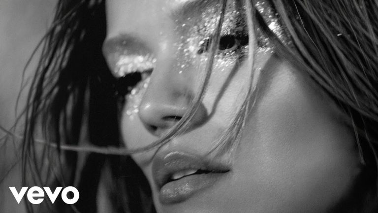 KAROL G – MATADORA (Visualizer)